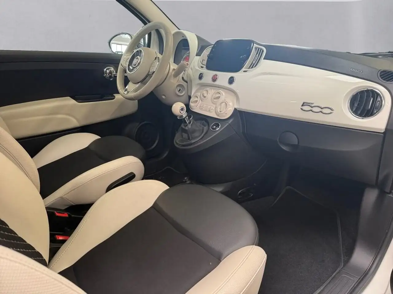 Fiat 500 1.0 hybrid Dolcevita 70cv 14