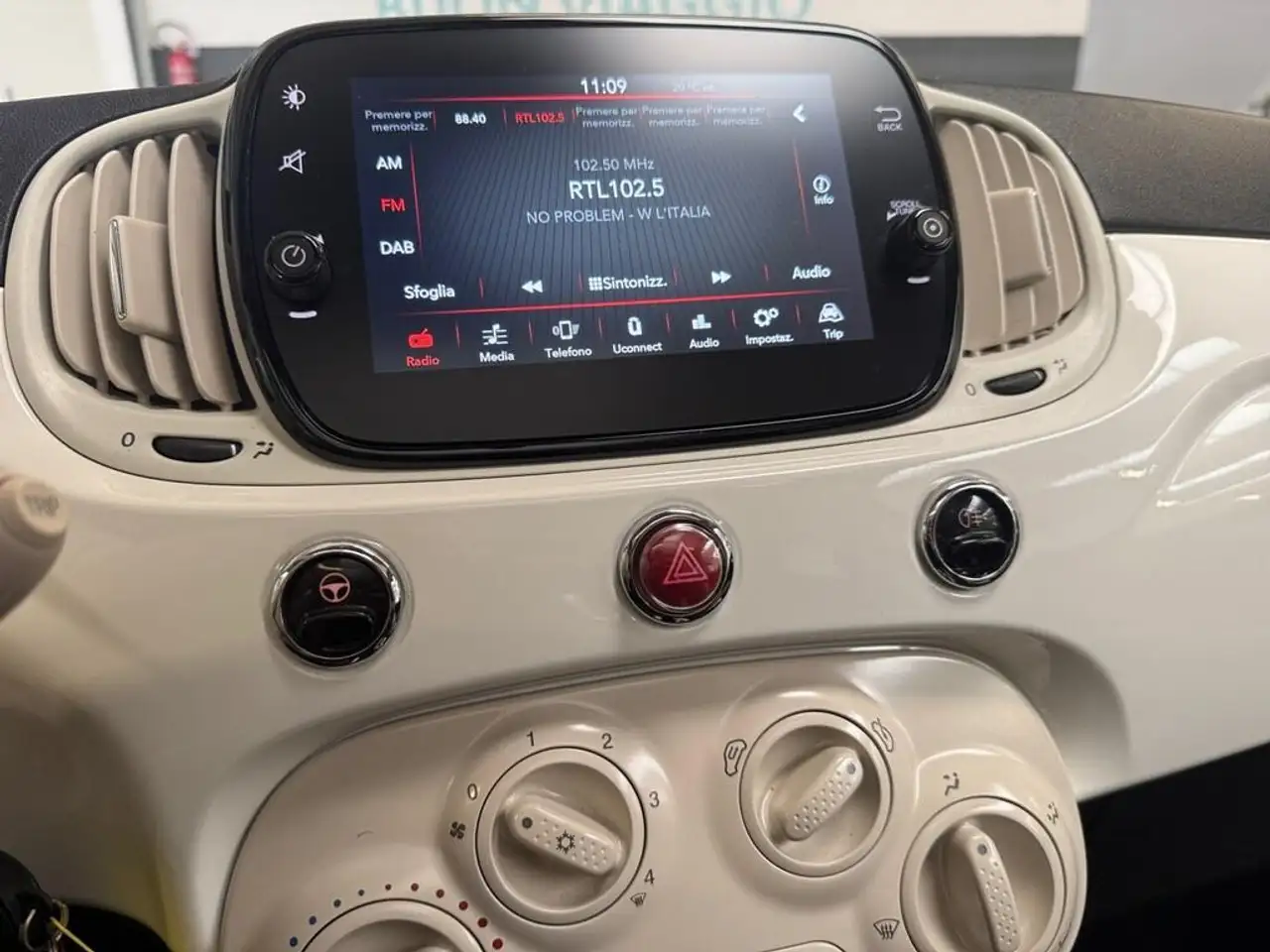 Fiat 500 1.0 hybrid Dolcevita 70cv 19