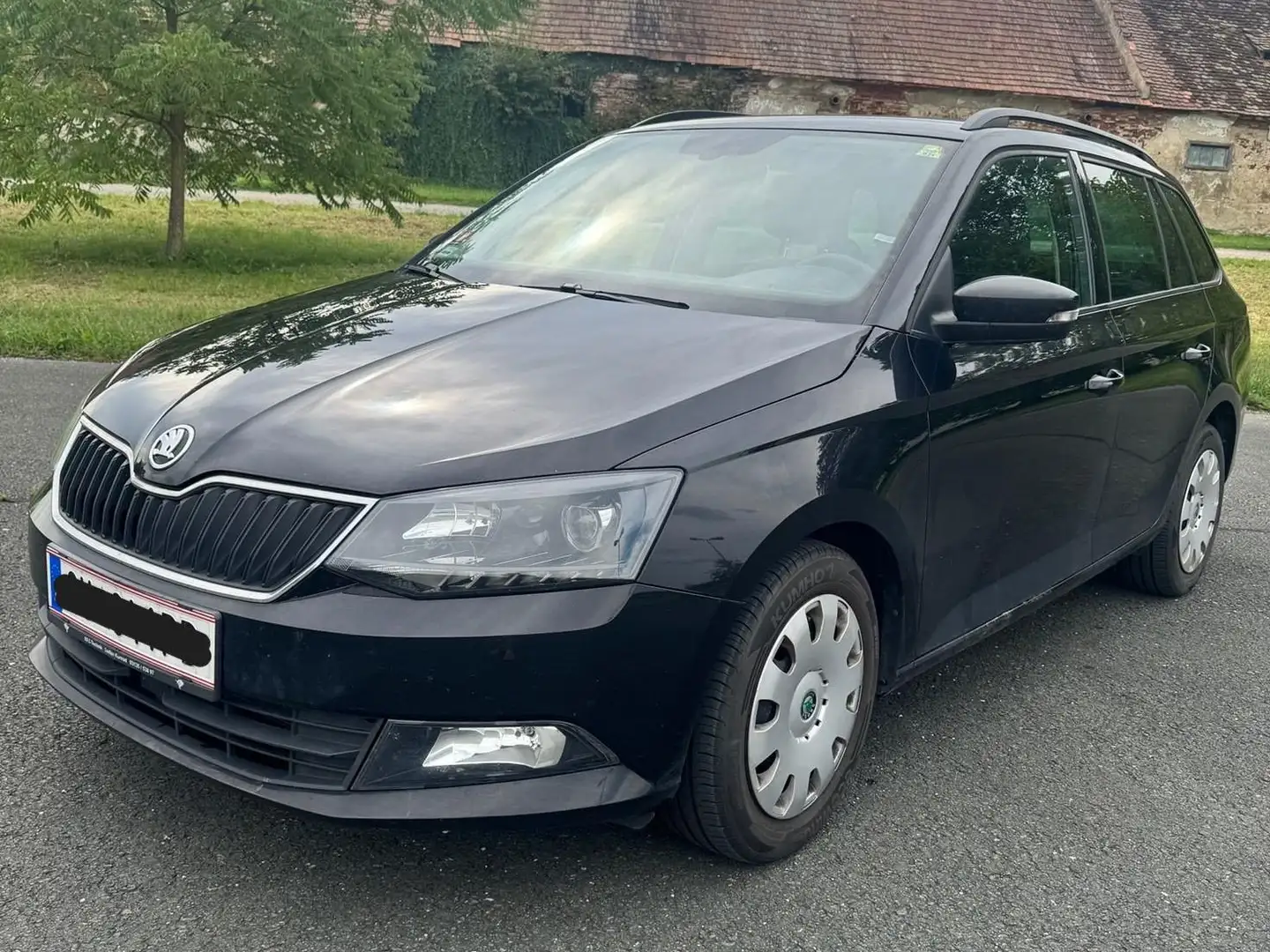 Skoda Fabia Fabia Combi Ambition 1,0 TSIAmbition Schwarz - 1