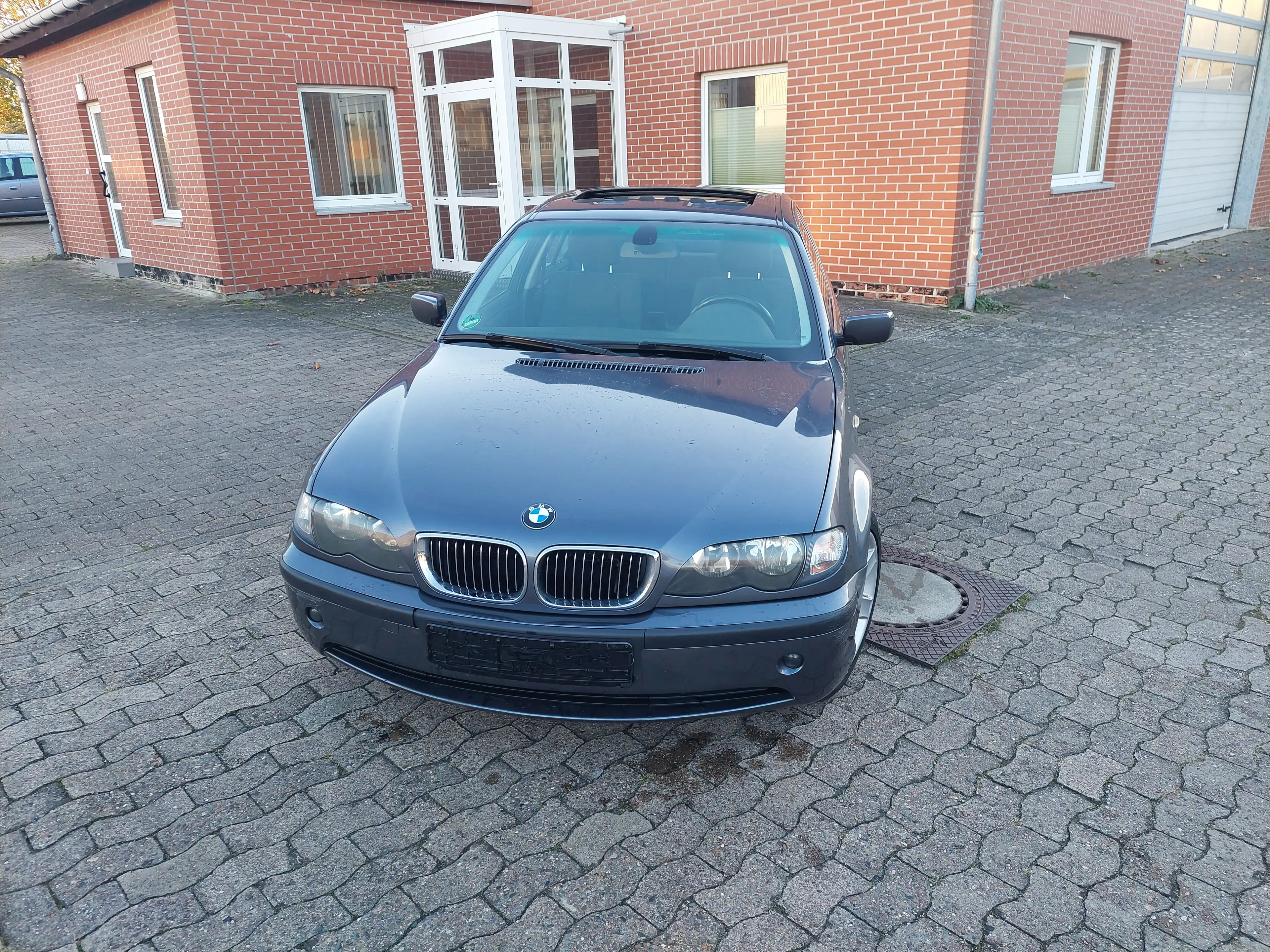 BMW 325 325i, Klima,eGSD,SHZ,LM,PDC,Tüv neu bis 10/2027 — photo 5