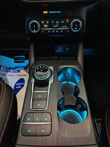 Ford Kuga view 4