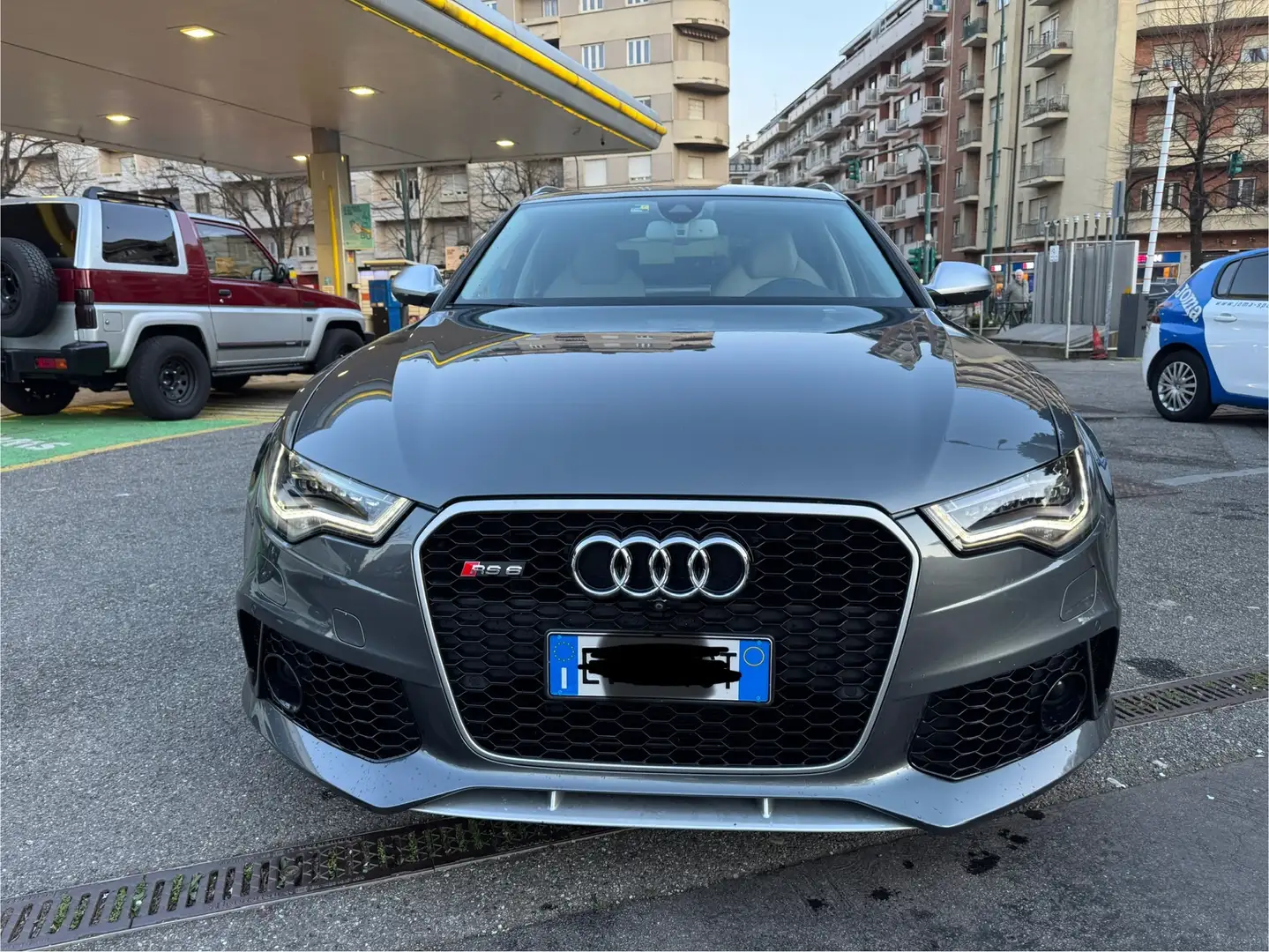 Audi RS6 Grigio - 2
