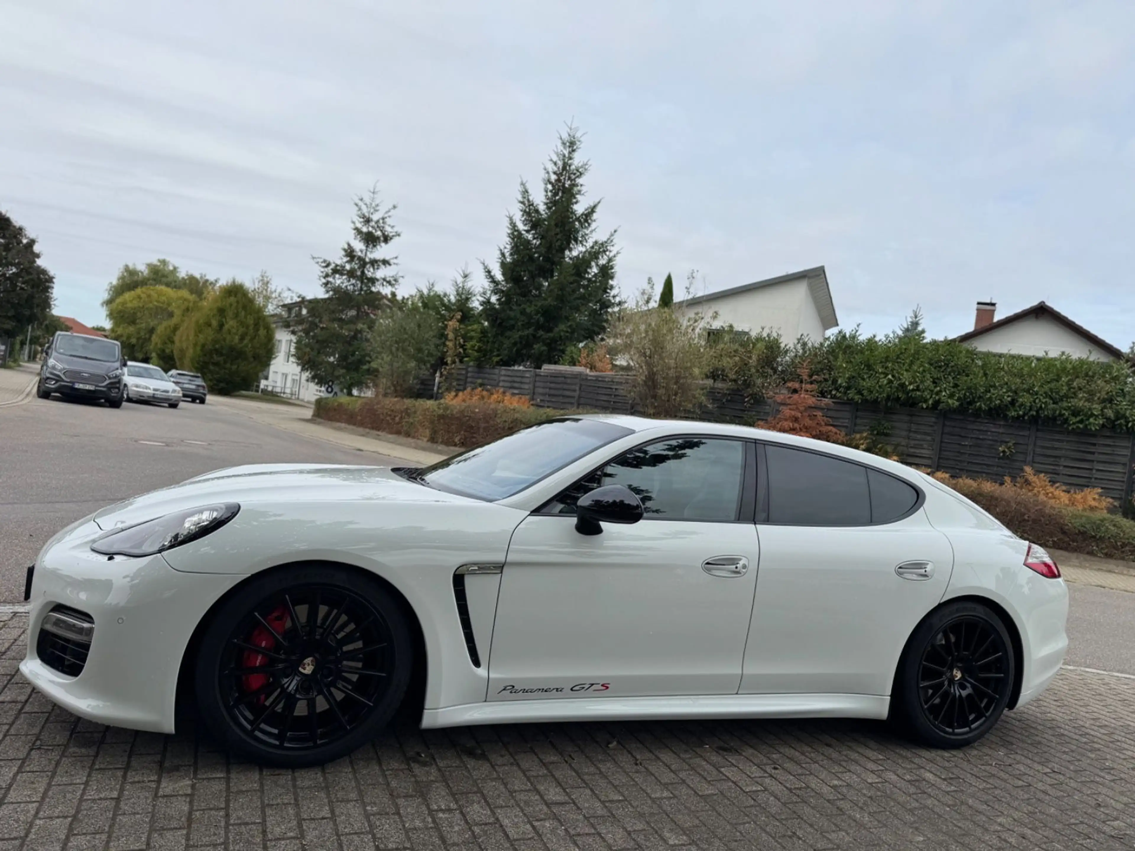 Porsche Panamera GTS / Burmester / Gepflegt / — photo 4