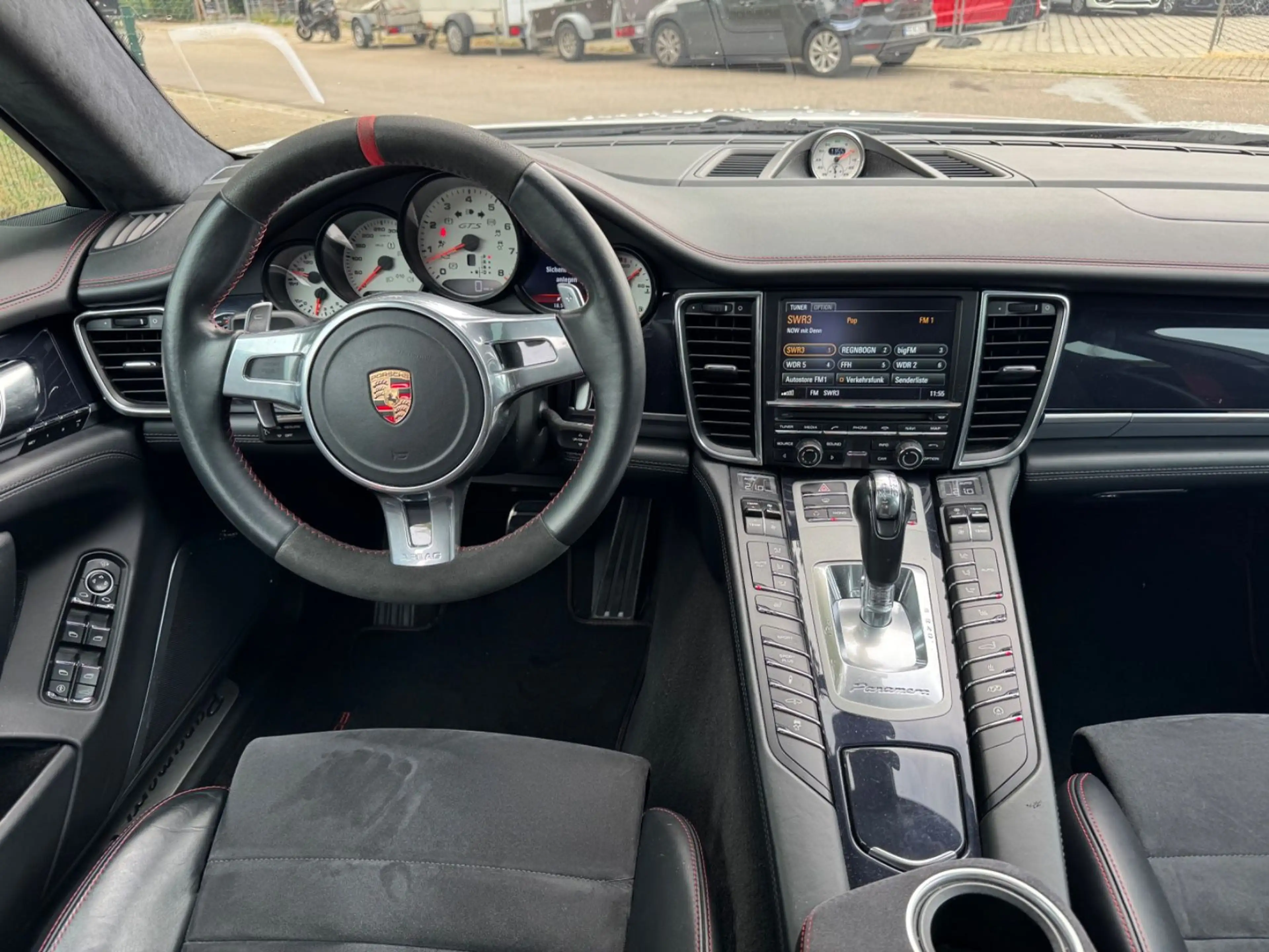 Porsche Panamera GTS / Burmester / Gepflegt / — photo 14