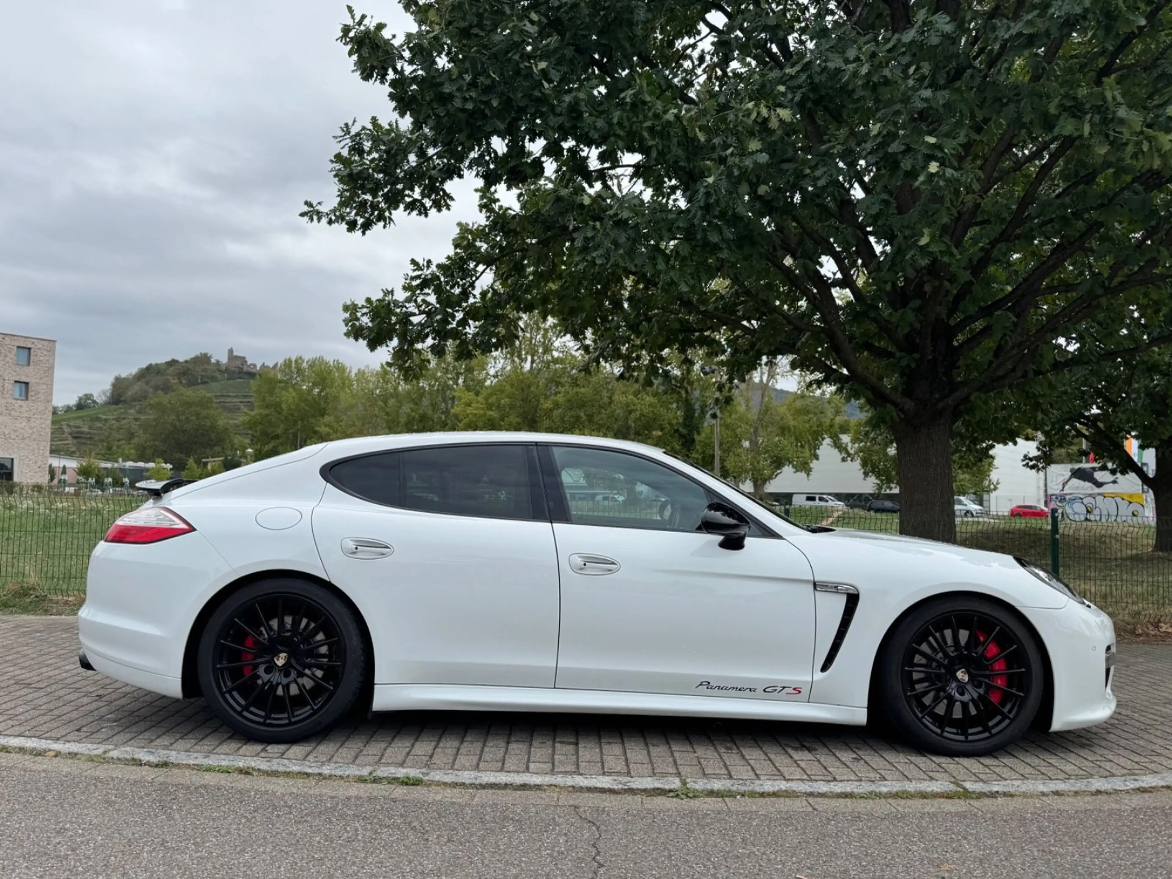 Porsche Panamera GTS / Burmester / Gepflegt / — photo 8