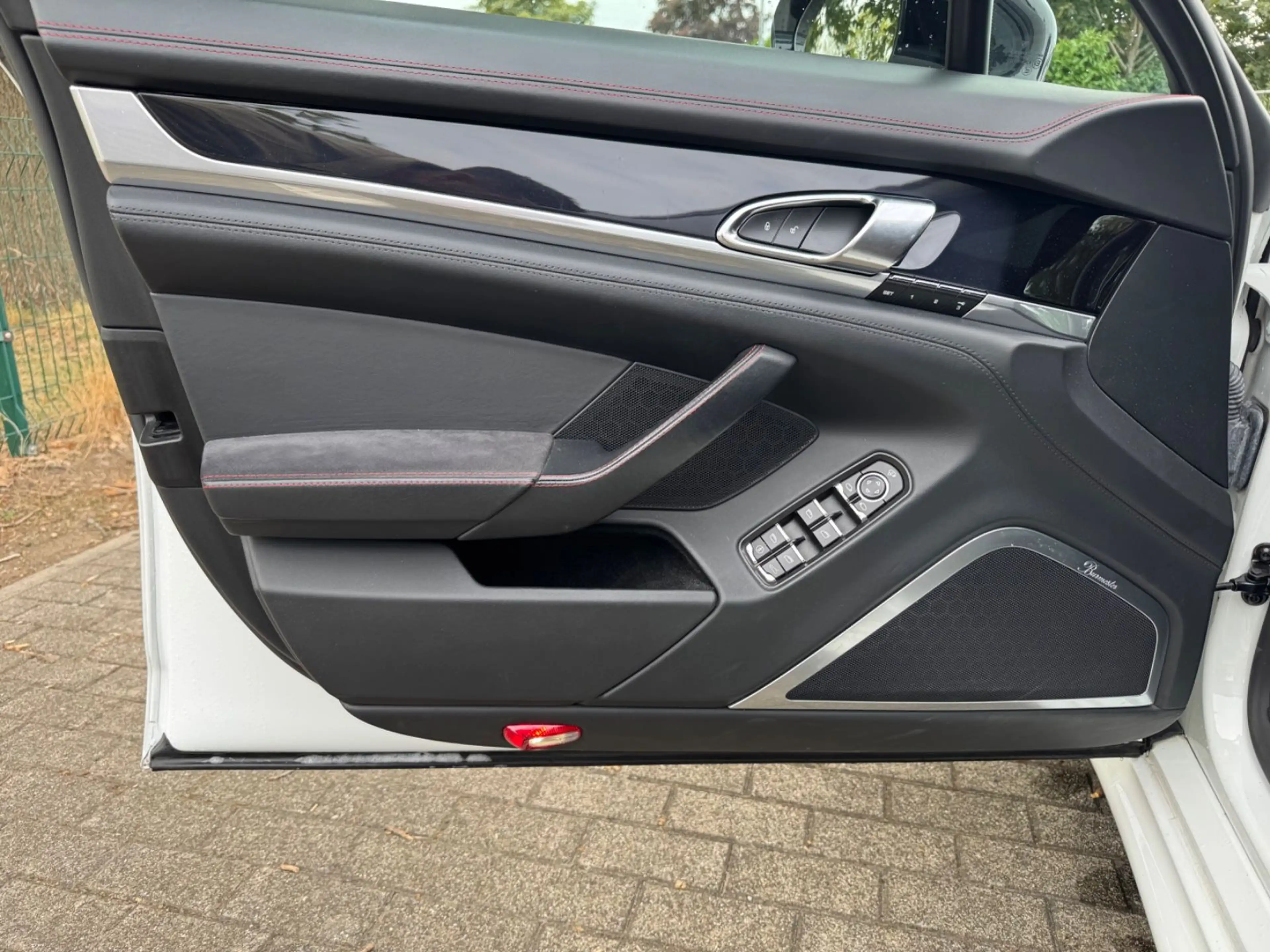 Porsche Panamera GTS / Burmester / Gepflegt / — photo 11