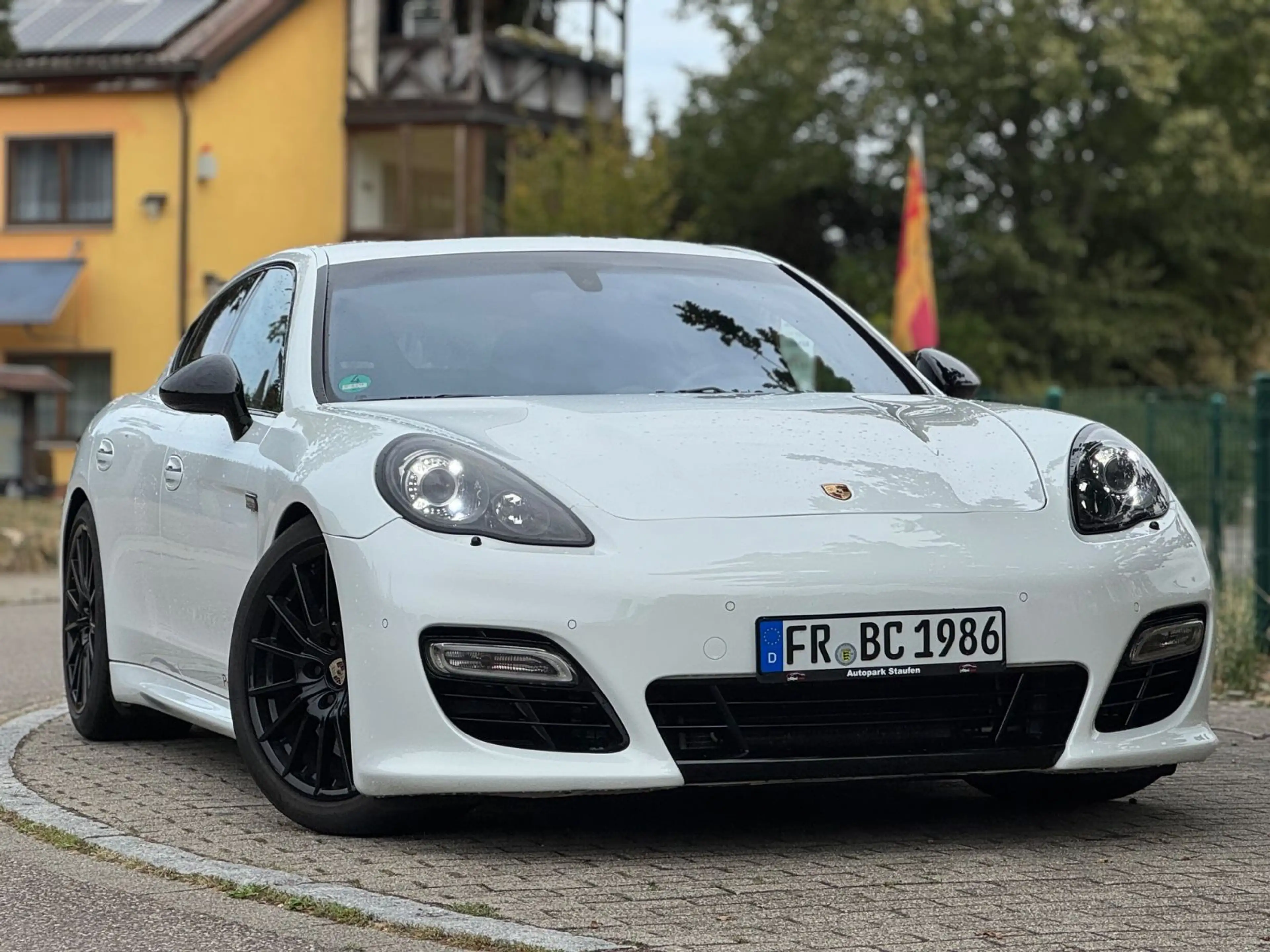 Porsche Panamera GTS / Burmester / Gepflegt /