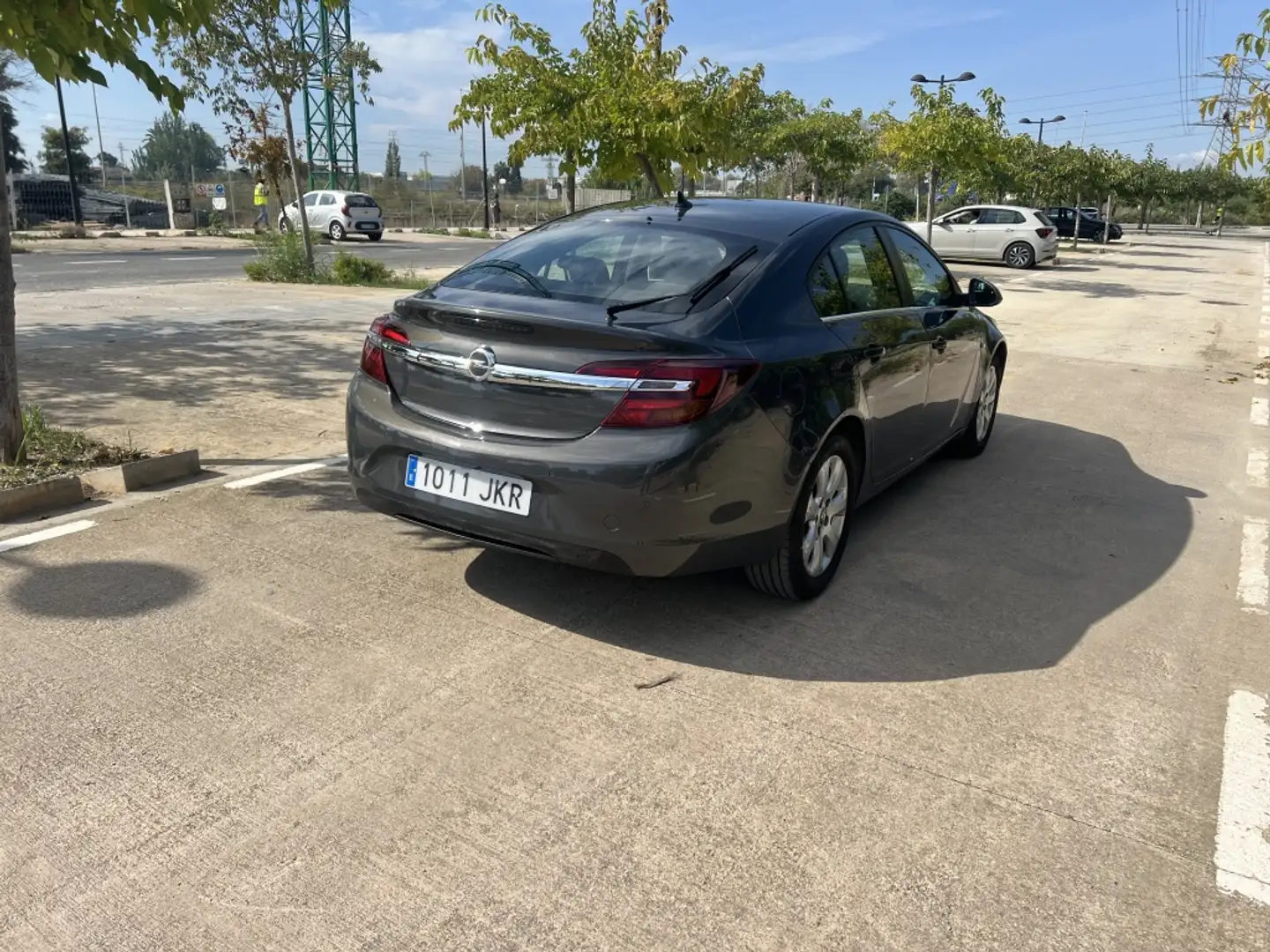Opel Insignia 1.6CDTI ecoFlex S&S Business 136 Gris - 2