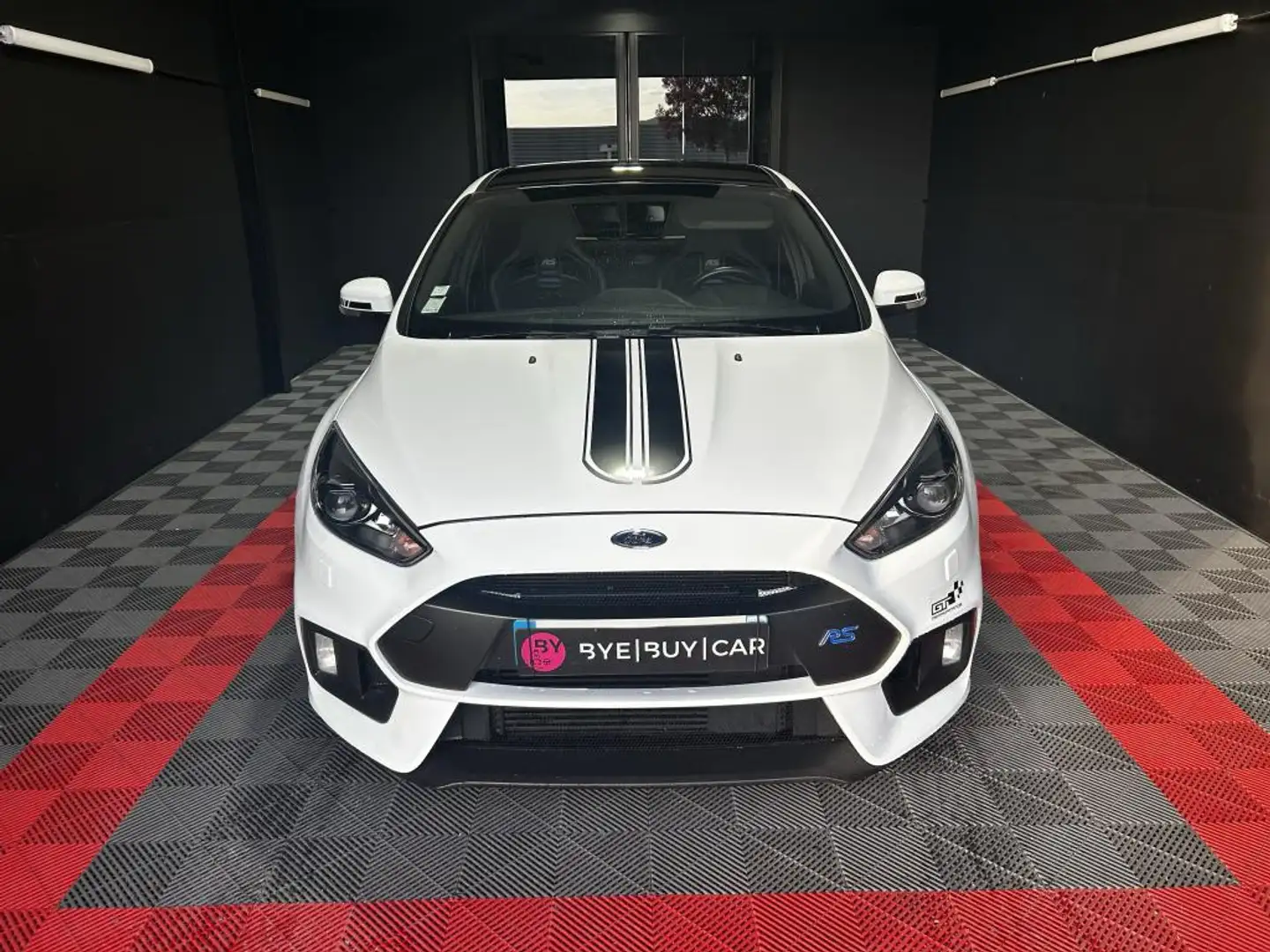 Ford Focus Focus 2.3 - 350Cv III 2016 BERLINE RS PHASE 2 Blanc - 2