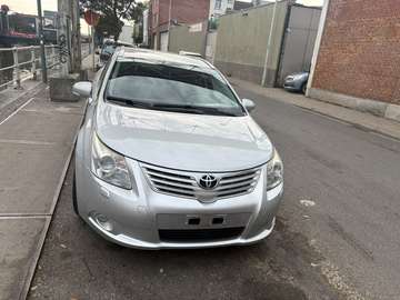Avensis 2.0 Turbo D4D 16v Linea Sol