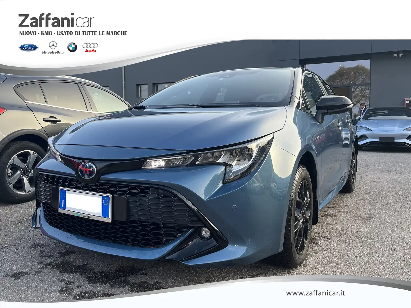 Toyota Corolla 1.8 Hybrid Active Bleu - 1