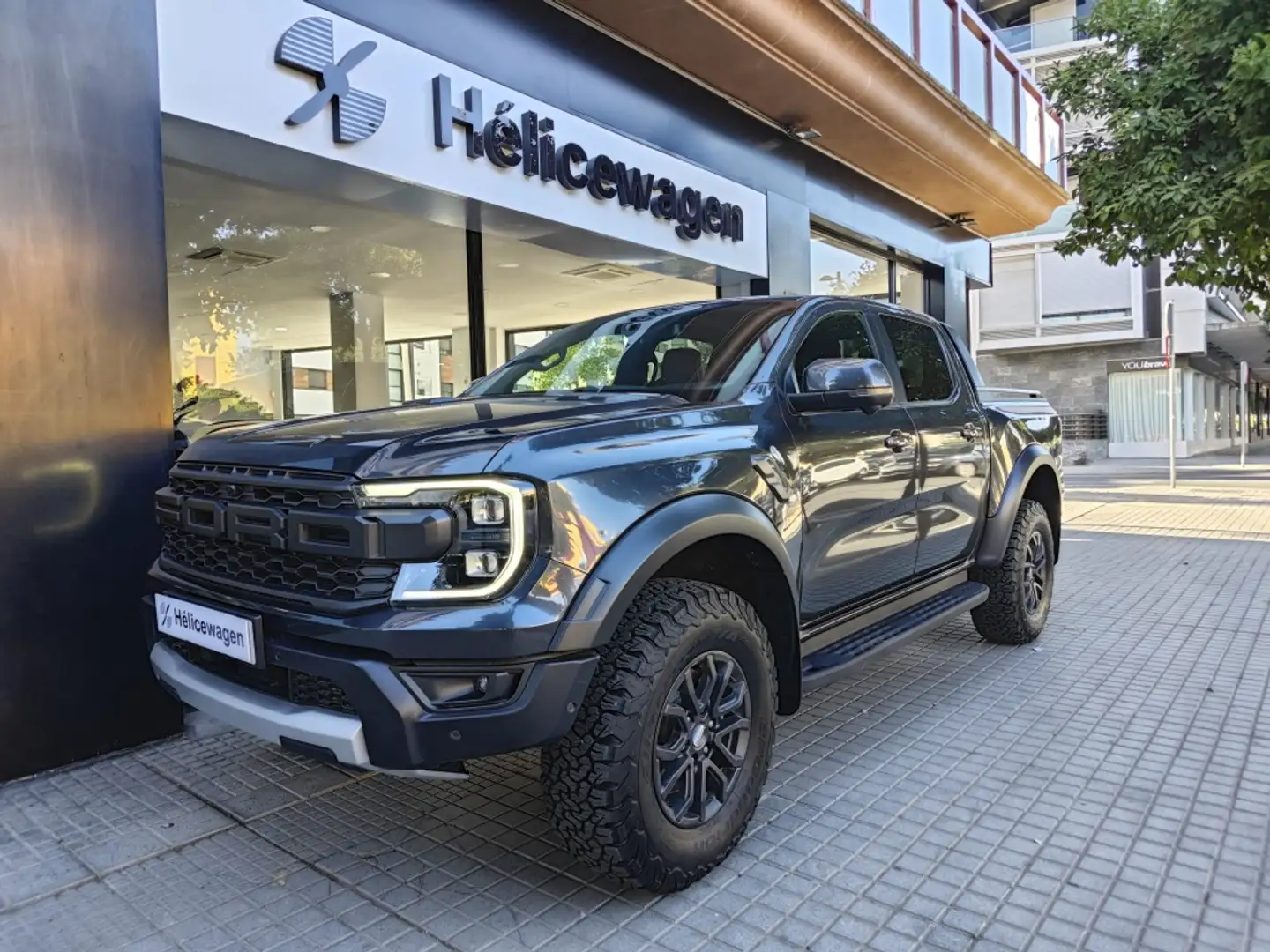 Ford Ranger Doble Cabina 3.0 EcoBoost V6 S&S Raptor Aut Grau - 2