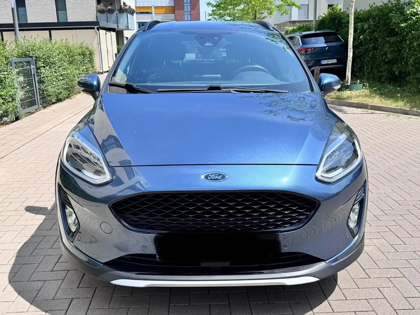 Ford Fiesta Active Blau - 2