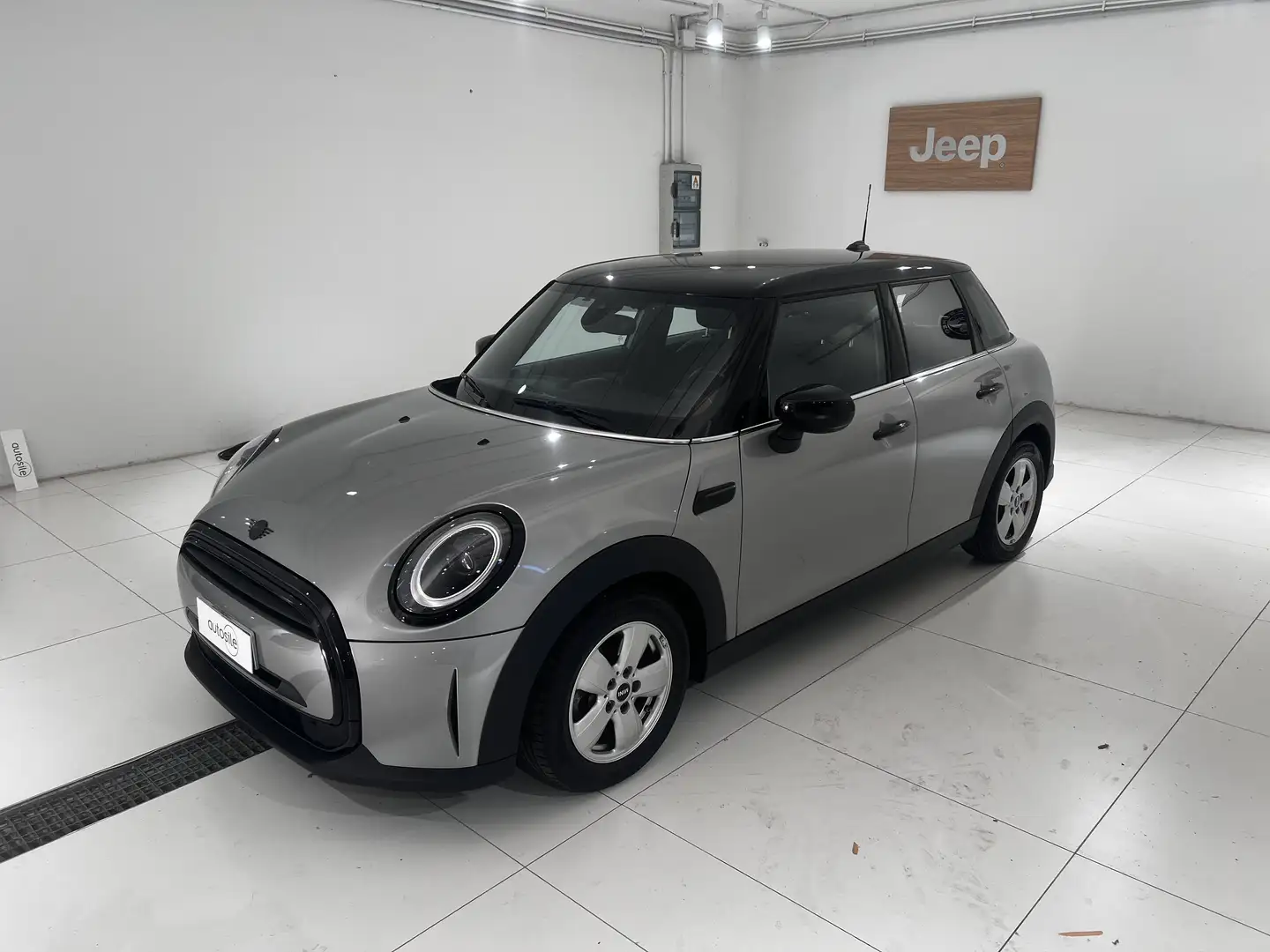 MINI Cooper 1.5 Cooper Essential auto Argento - 1