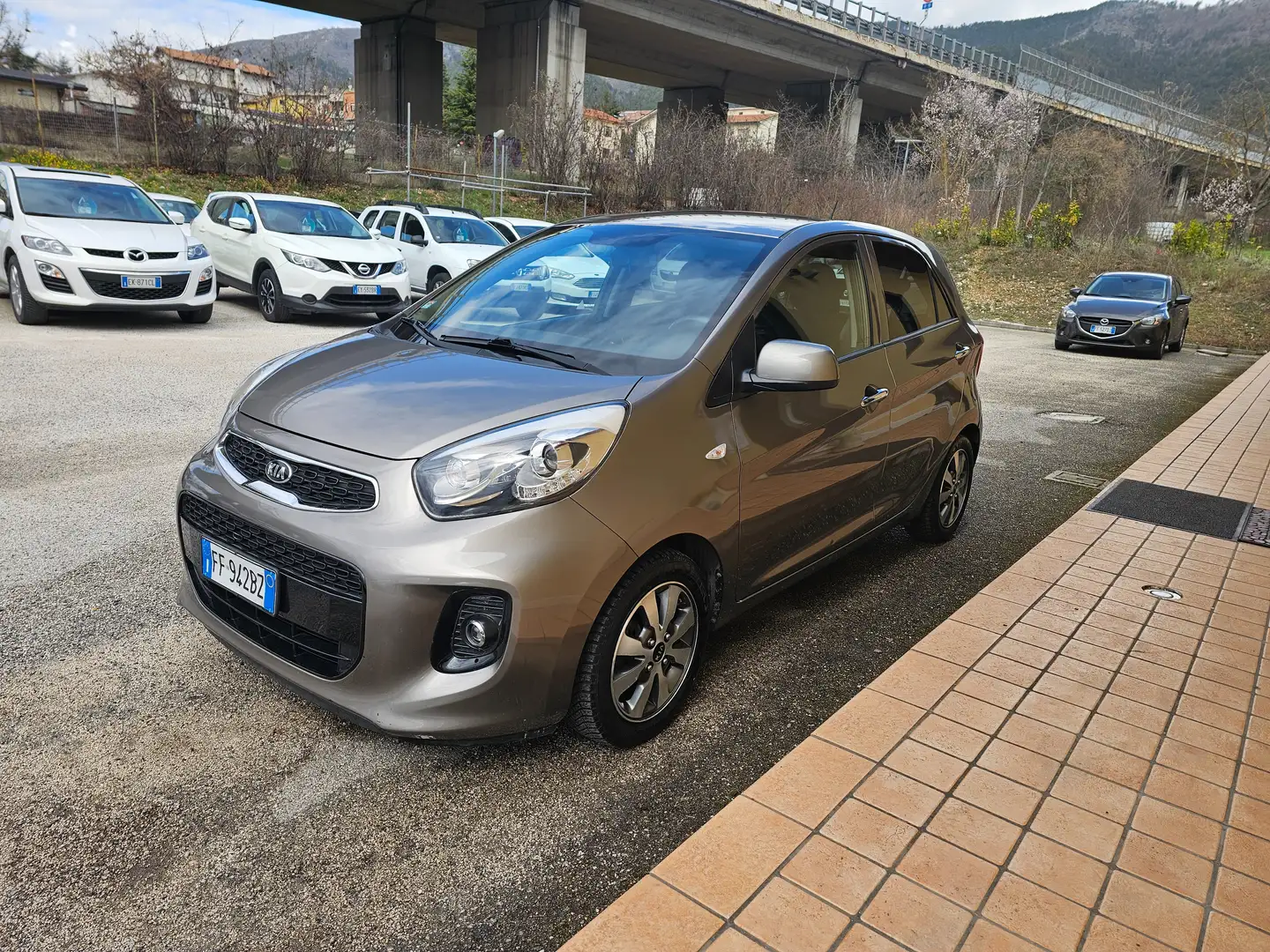 Kia Picanto Picanto II 2011 1.0 Glam Gpl 67cv 5p E6 Silber - 2