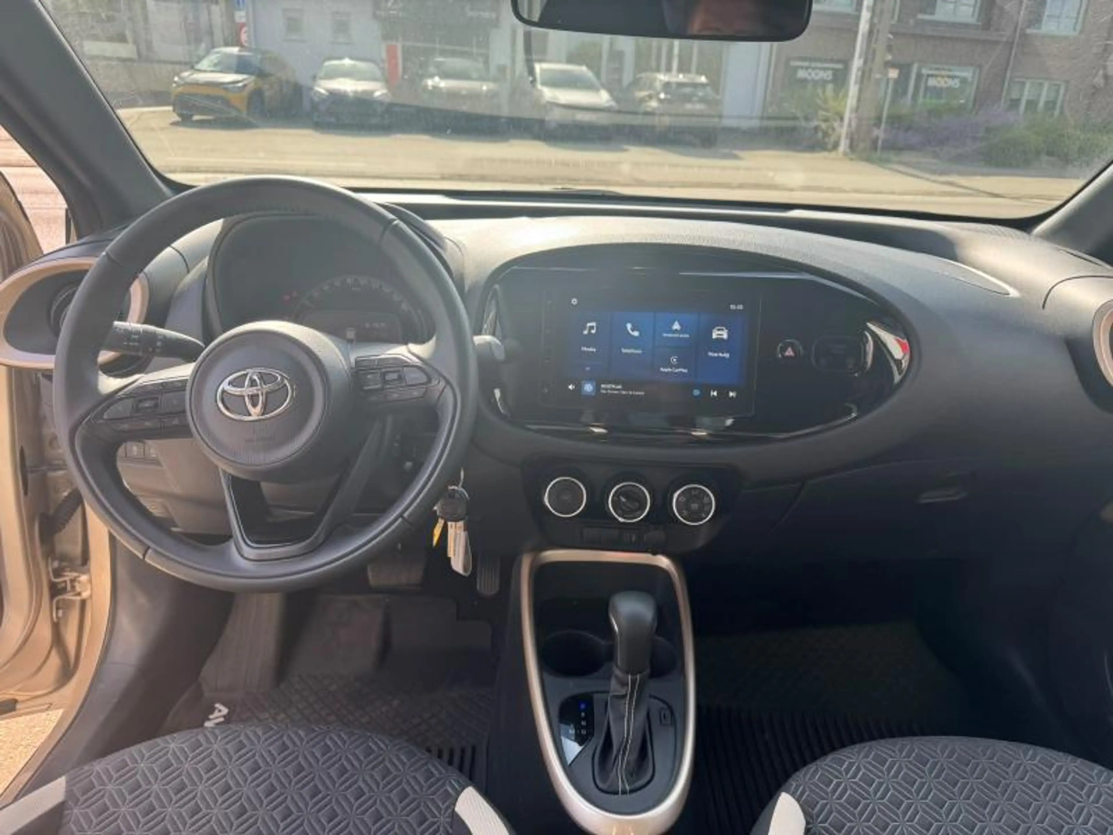 Toyota Aygo X pulse — photo 5
