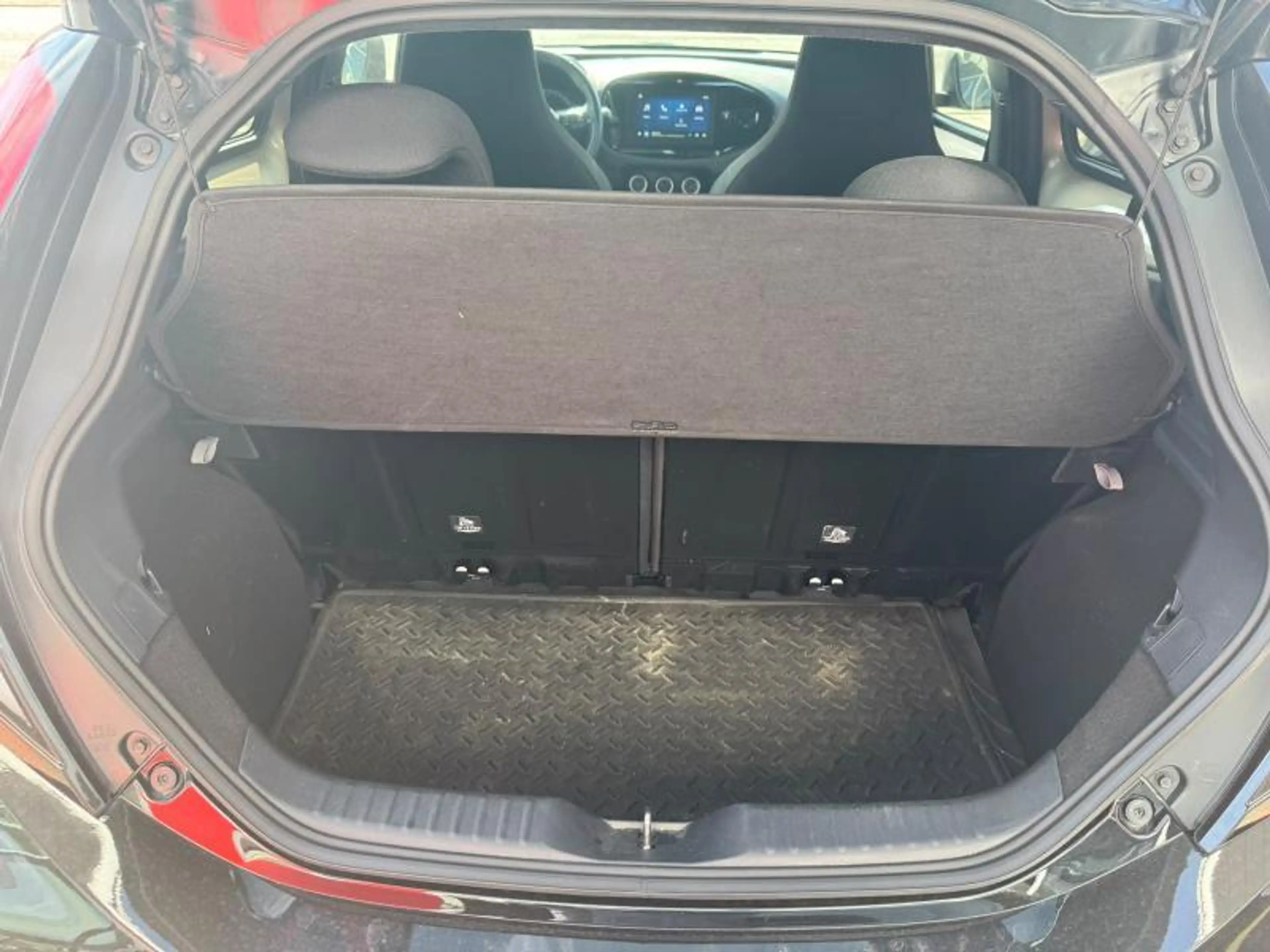 Toyota Aygo X pulse — photo 7