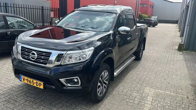 Nissan Navara 2.3 dCi Tekna Double Cab