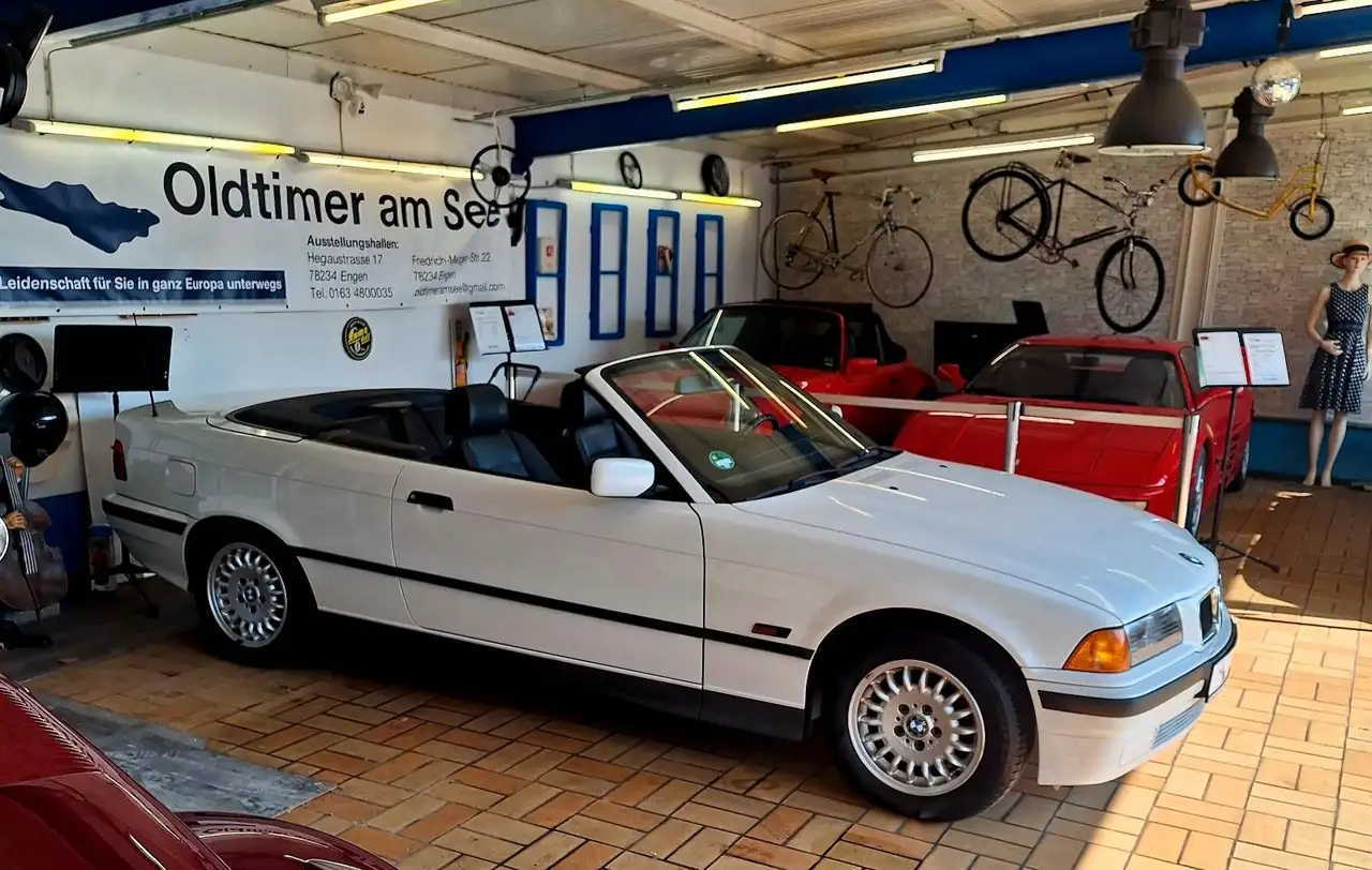 BMW 318i, foto 7