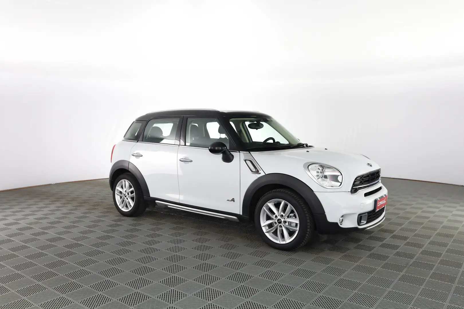 MINI Cooper SD Countryman 2.0 ALL4 FARI BI-XENO,COMANDI AL VOLANTE Bianco - 2