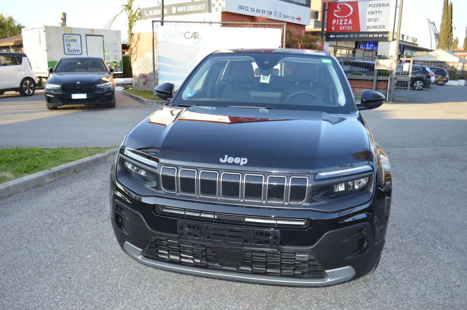 Jeep Avenger 1.2 turbo longitude fwd 100cv Schwarz - 1