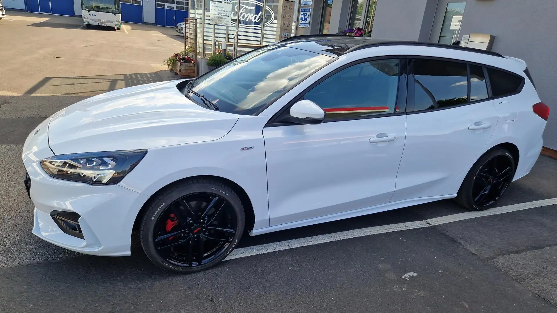 Ford Focus ST-Line X Blanc - 1
