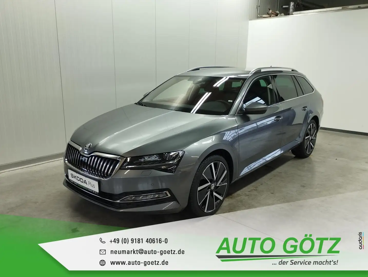 Skoda Superb Combi Style DSG AHK-Vorb.*Navi*DAB*VZE*LED*ACC*Sma Grau - 1