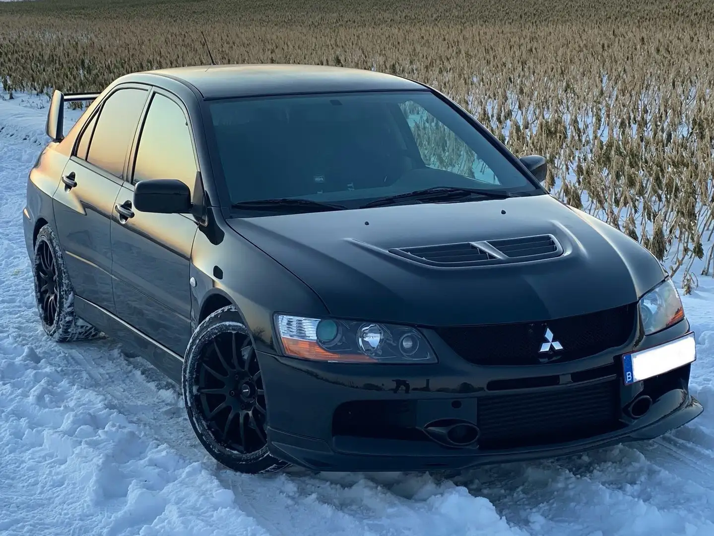 Mitsubishi Lancer Evolution VIII Black - 2