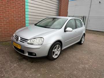 2.0 TDI Trendline Airco Bj:2008 NAP!