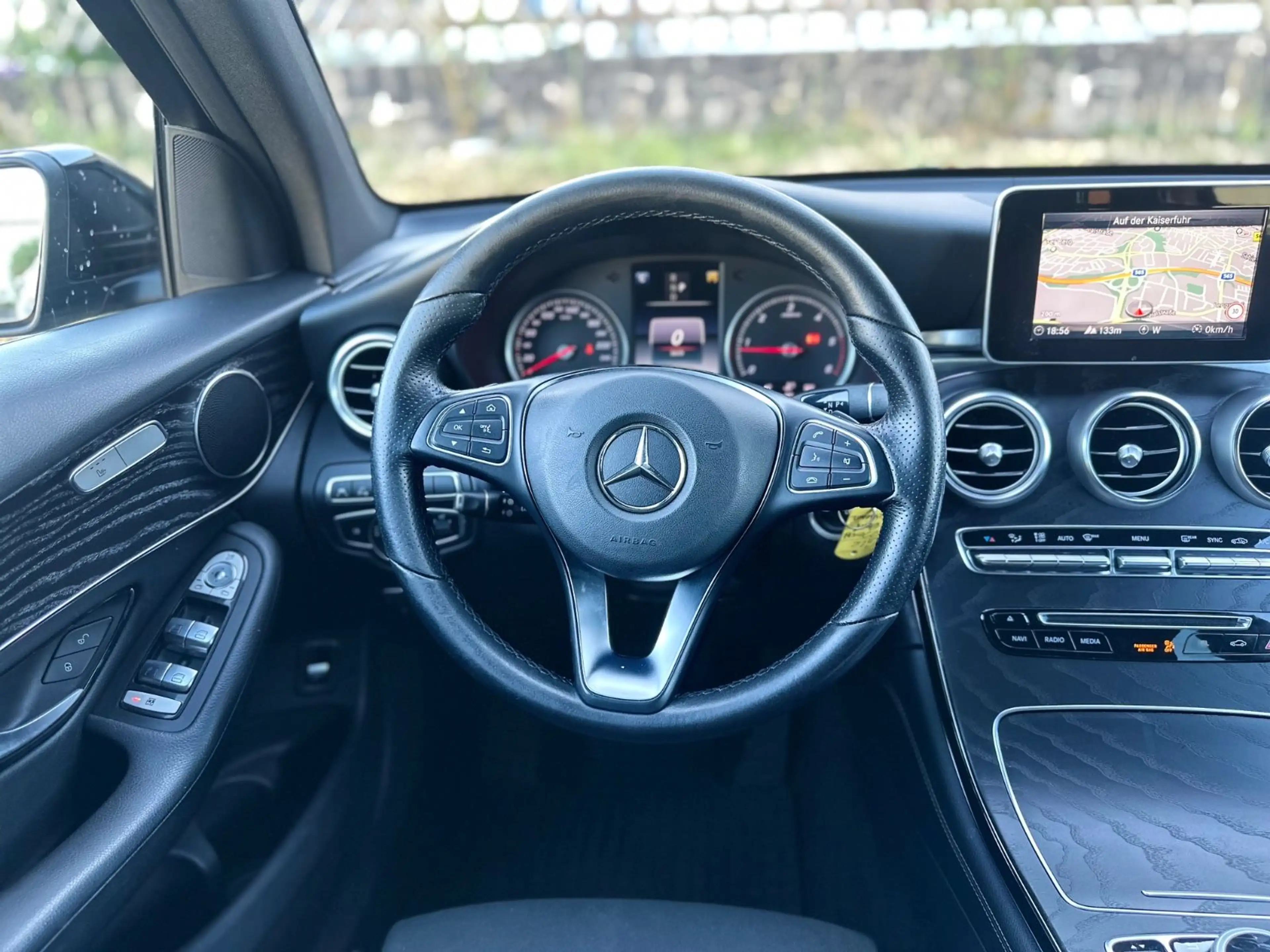 Mercedes-Benz GLC 220 d 4Matic,Auto,Navi,112500KM,LED — photo 9