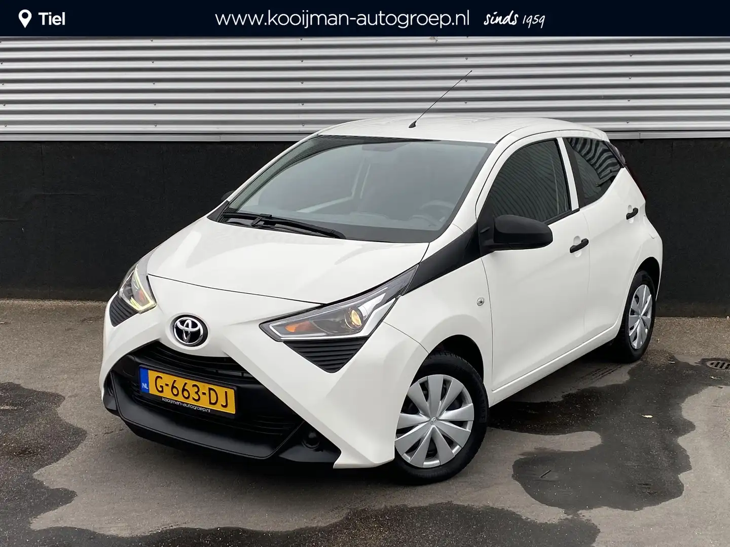 Toyota Aygo 1.0 VVT-i x-fun Lage KM stand, Bluetooth, aircondi Blanco - 1