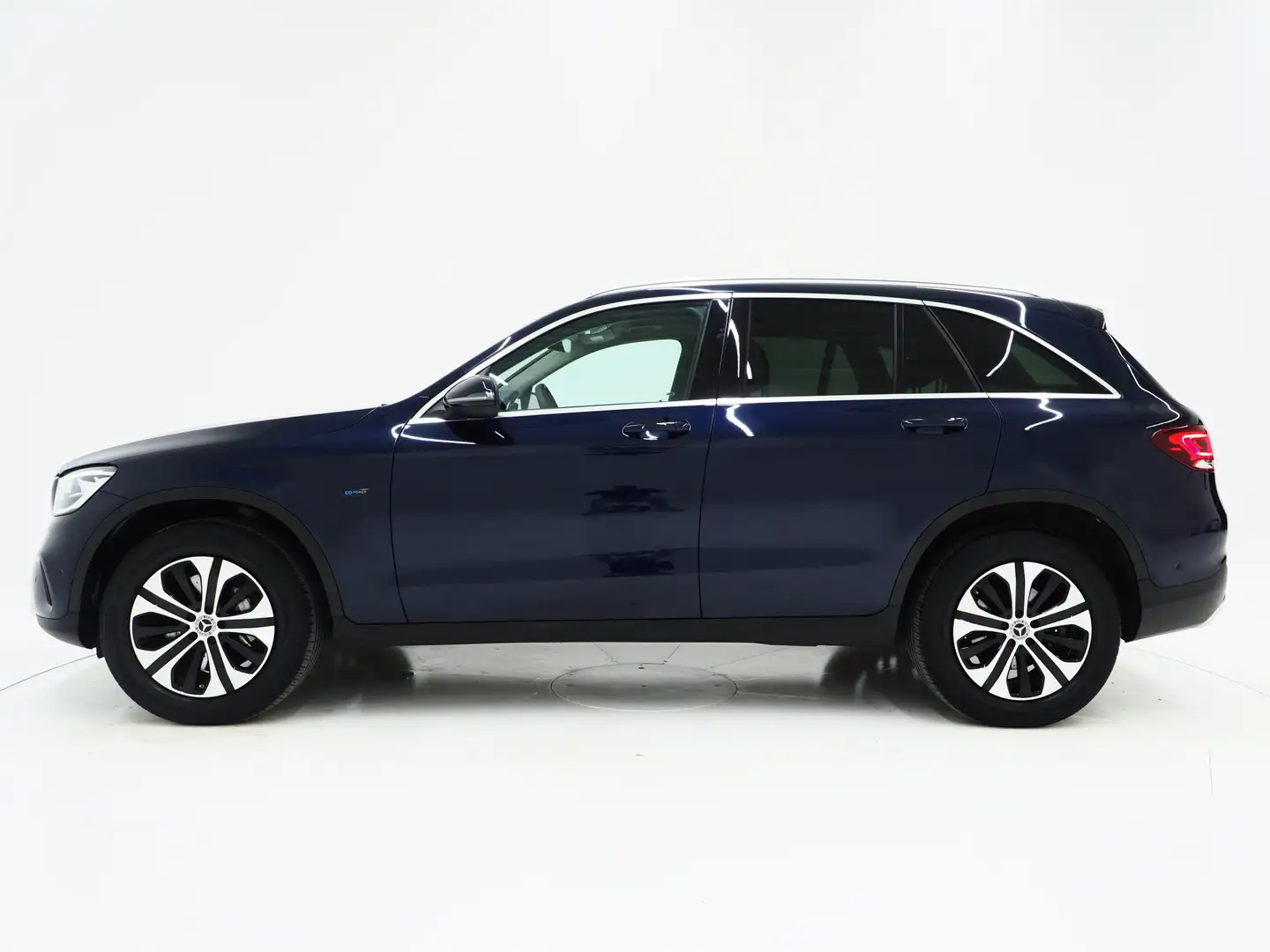 Mercedes-Benz GLC 300 300e 4MATIC | Virtual | Camera | LED | Stoelverwar Blauw - 2