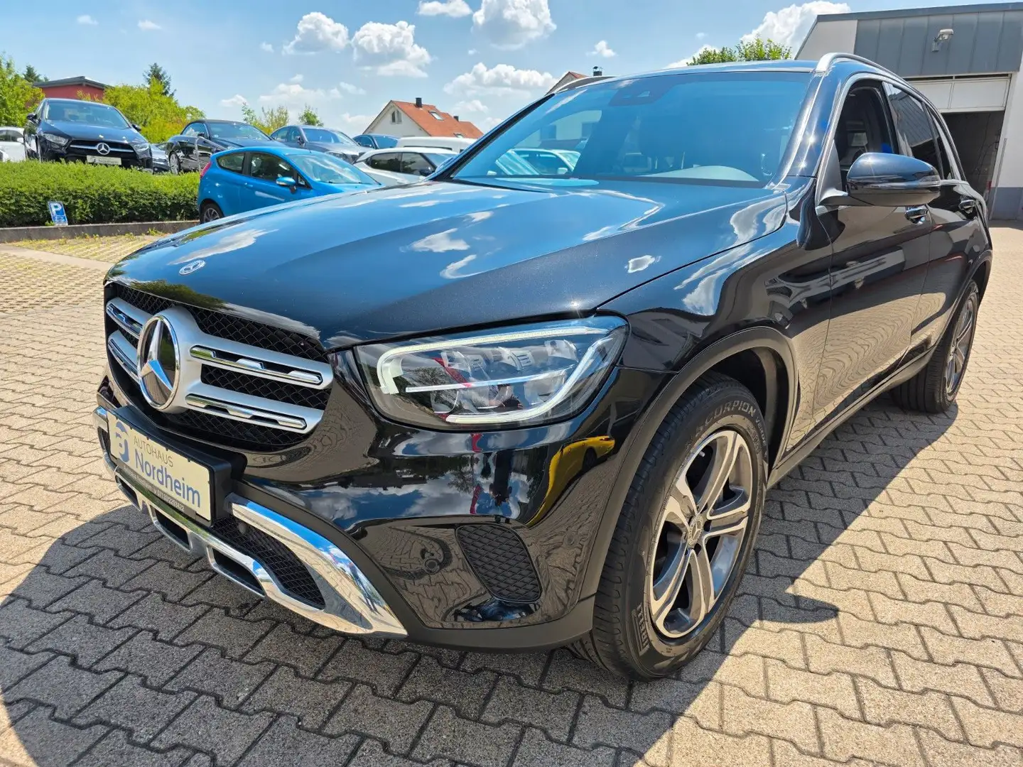 Mercedes-Benz GLC 220 d 4Matic Automatik/Leder/LED/Navi Schwarz - 1