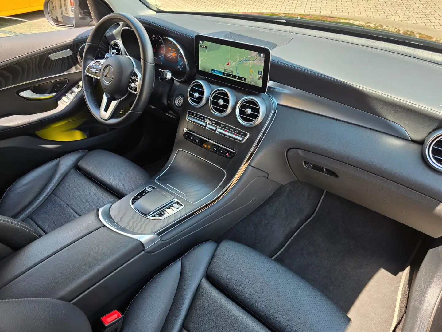 Mercedes-Benz GLC 220 d 4Matic Automatik/Leder/LED/Navi Schwarz - 2