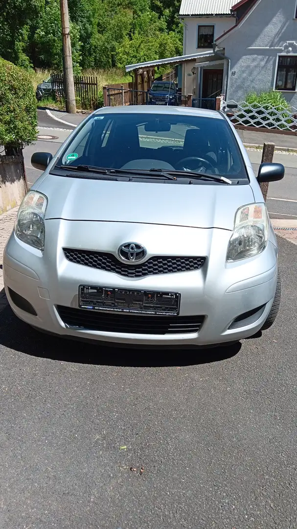 Toyota Yaris Yaris Verso 1.5 Sol Argent - 1