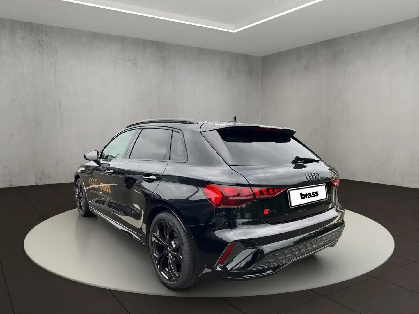 Audi A3 S line 35 TFSI S tronic Noir - 2