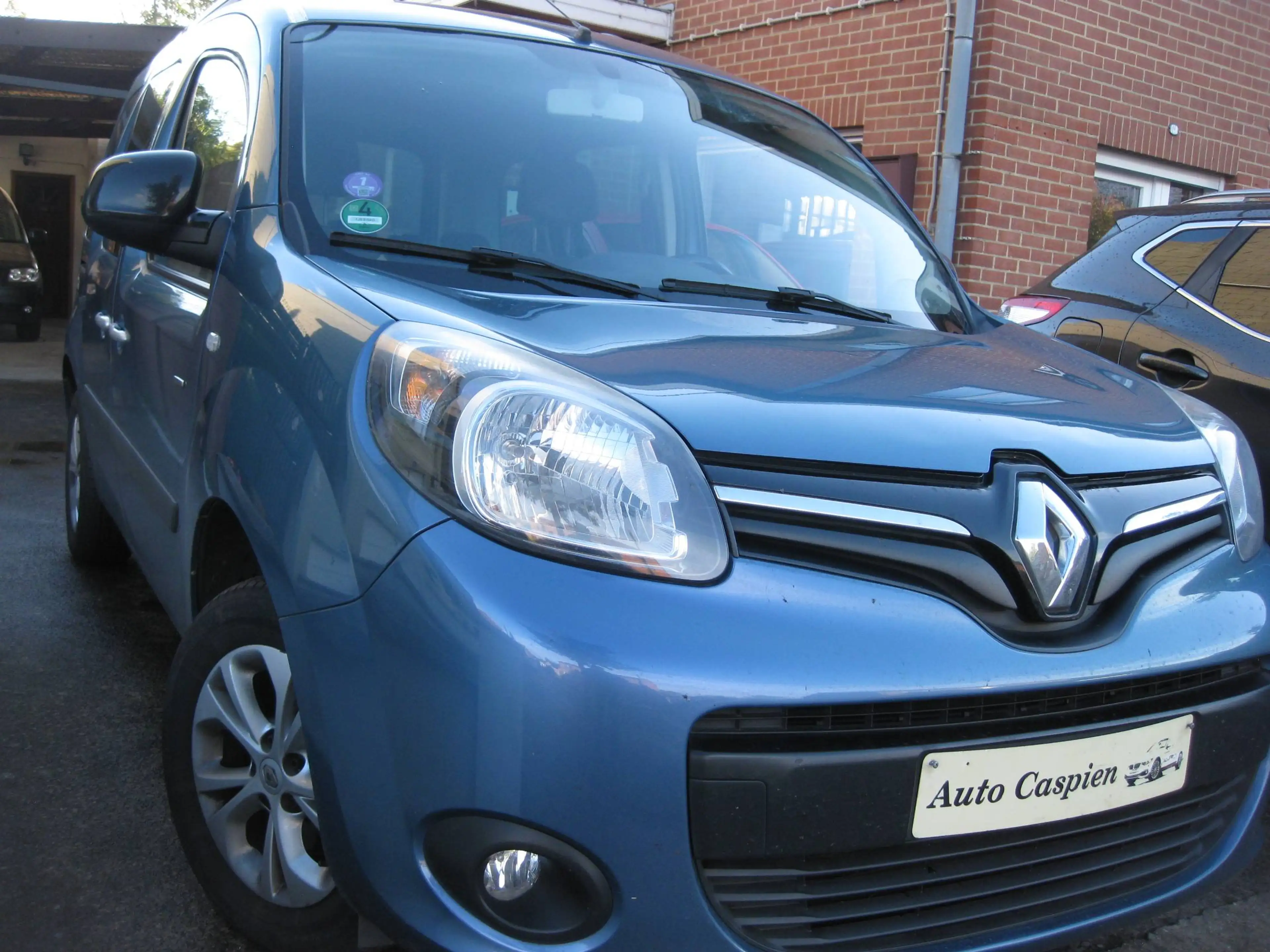 Renault Kangoo 1.2i essence Clim Ct ok Garantie — photo 4