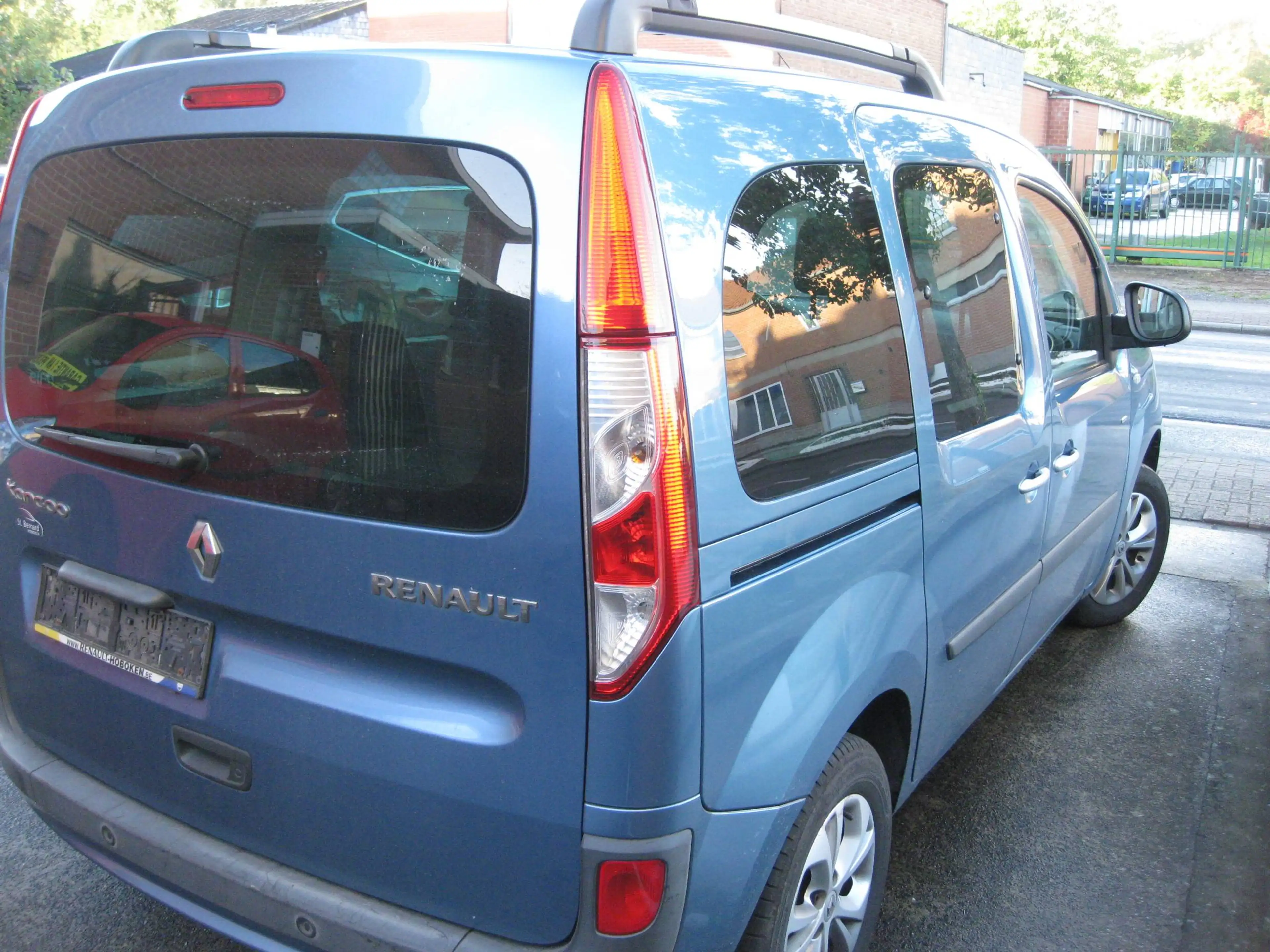 Renault Kangoo 1.2i essence Clim Ct ok Garantie — photo 3