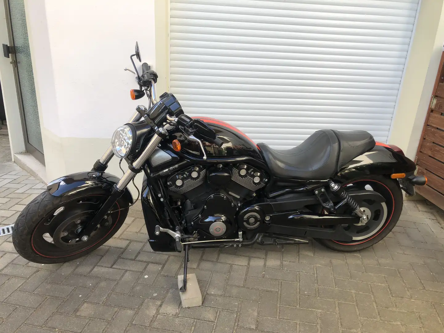 Harley-Davidson Night Rod Schwarz - 2