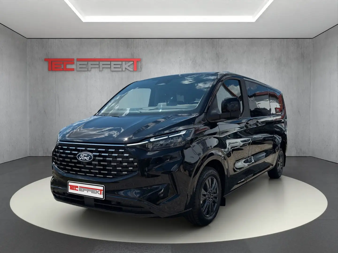 Ford Tourneo Custom Bus 320 L2 Tourneo Titanium FWD Noir - 1