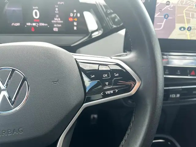 Volkswagen ID.3 view 18