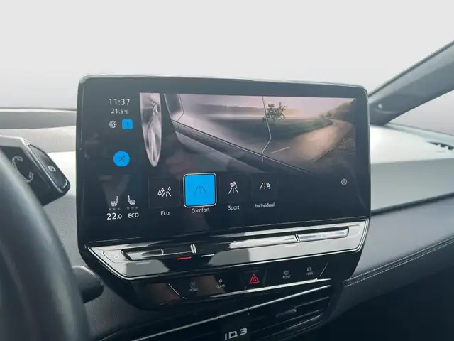Volkswagen ID.3 view 22
