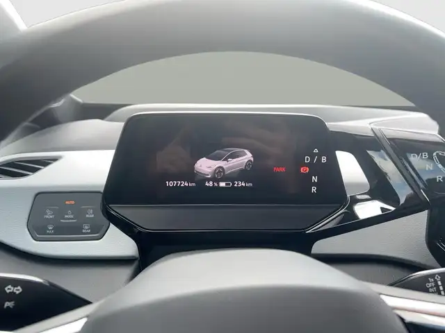 Volkswagen ID.3 view 10