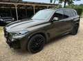 BMW X5 X5 xDrive50e M-Pack / 22" + Set winterwielen 21" Bruin - thumbnail 1