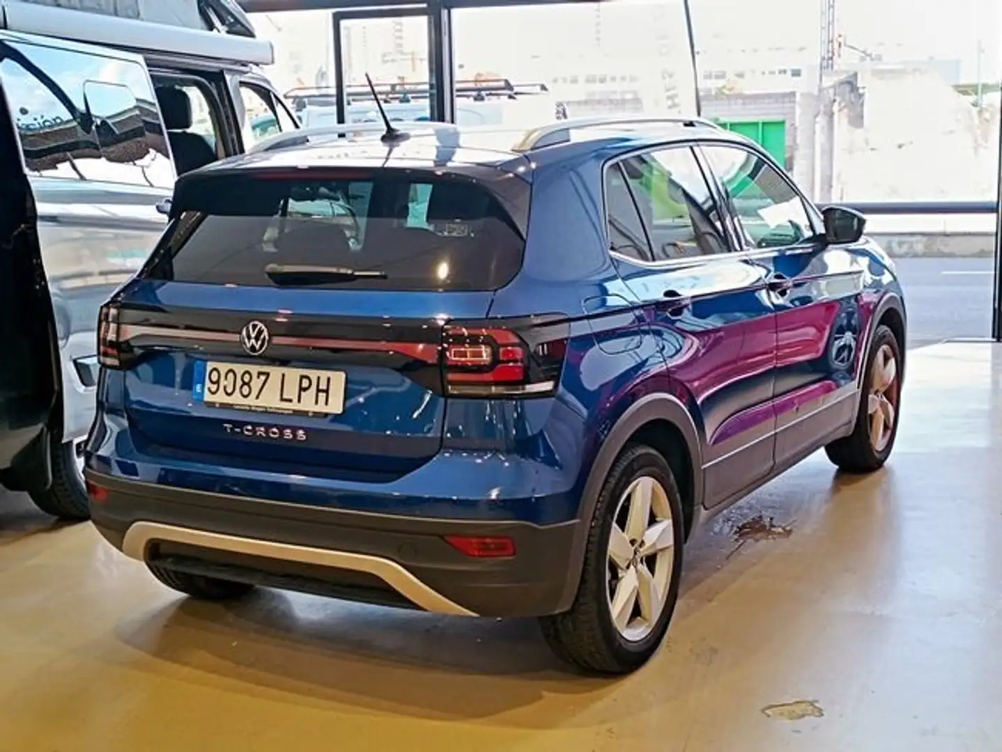 Volkswagen T-Cross 1.0 TSI Advance 81kW Bleu - 2