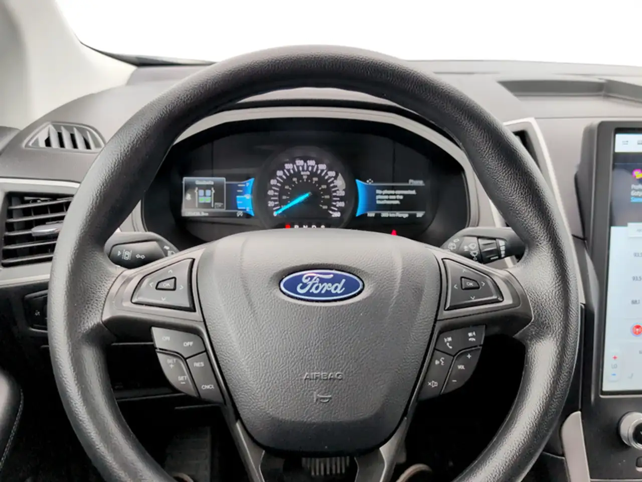 Ford Edge photo Ford Edge
