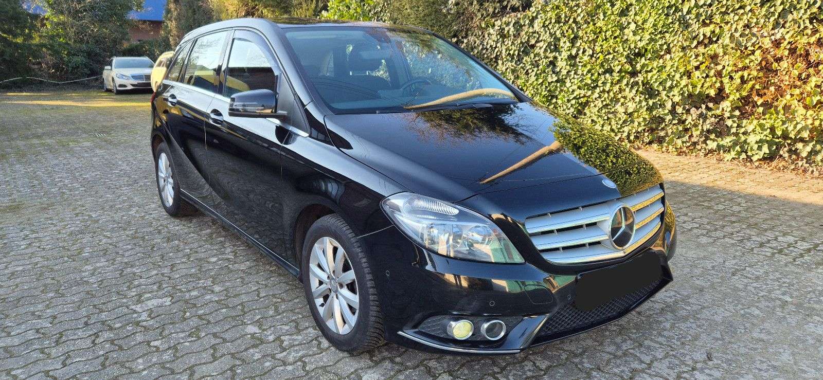 Second hand Mercedes Benz B-Class 