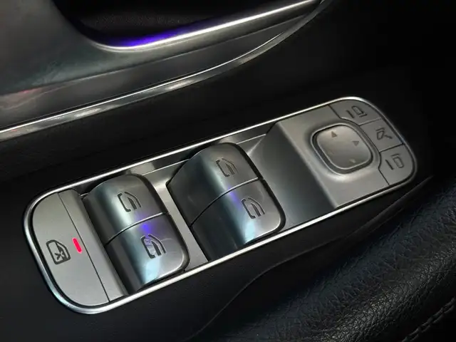 Mercedes-Benz Gle view 10