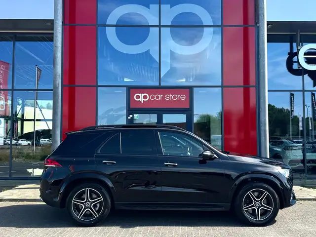 Mercedes-Benz Gle view 4