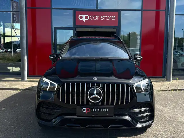 Mercedes-Benz Gle view 2